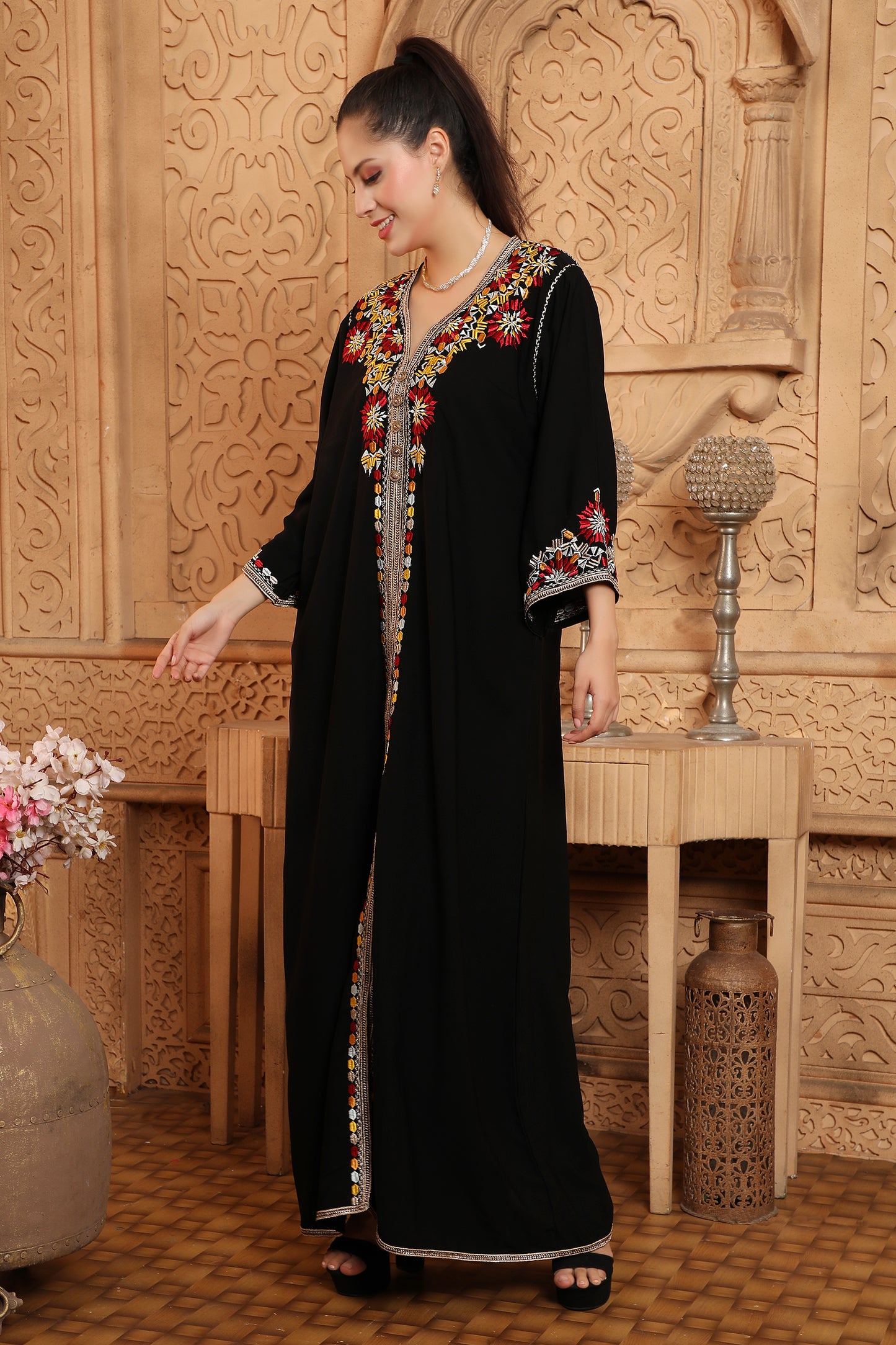 Delicate Embroidery Dubai Kaftan Abaya Arabic Dress Maxim Creation Delicate Embroidery Dubai Kaftan Abaya Arabic Dress Maxim Creation