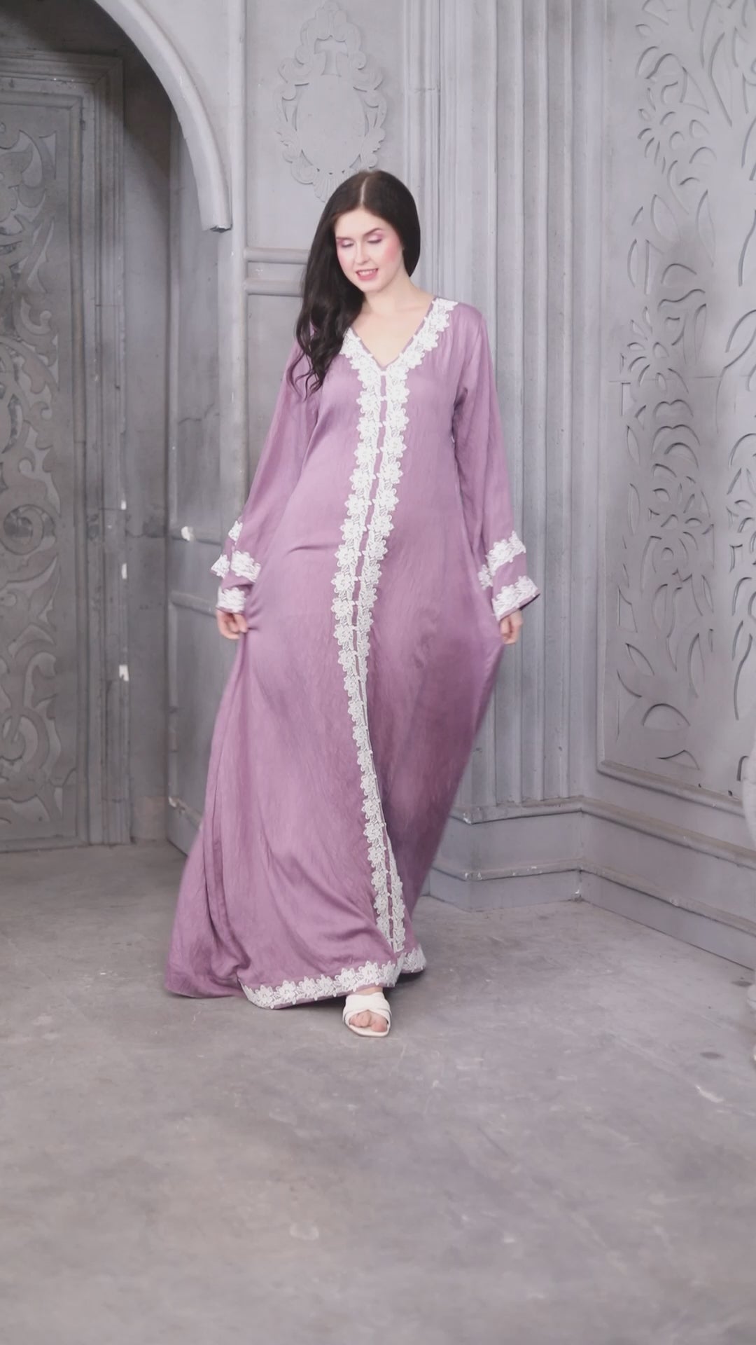 White Lacework Jalabiya Lilac Pink Arabic Style Kaftan – Maxim