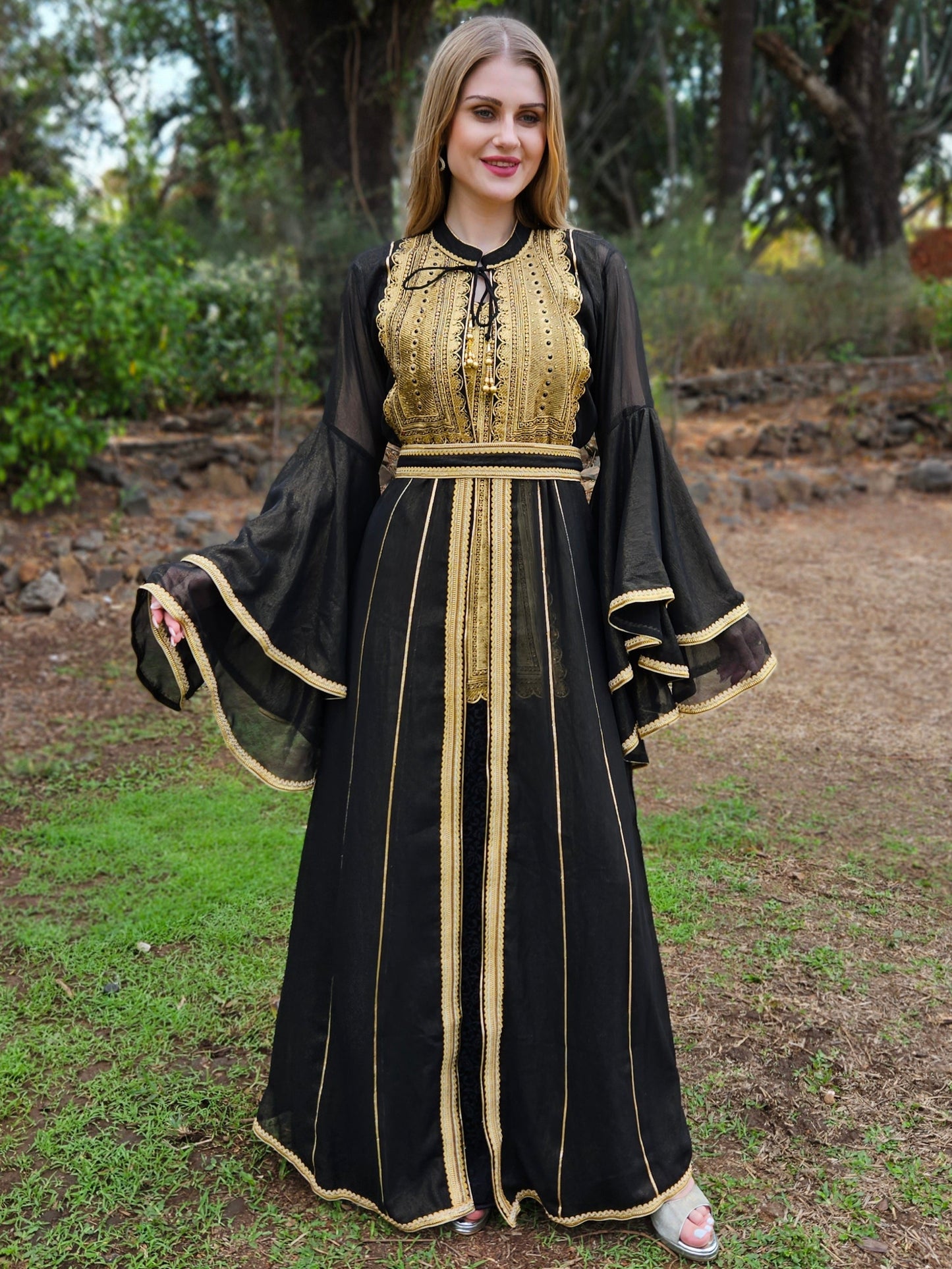designer-abaya-caftan-haute-couture-farasha-maxi-dress Maxim Creation designer-abaya-caftan-haute-couture-farasha-maxi-dress Maxim Creation