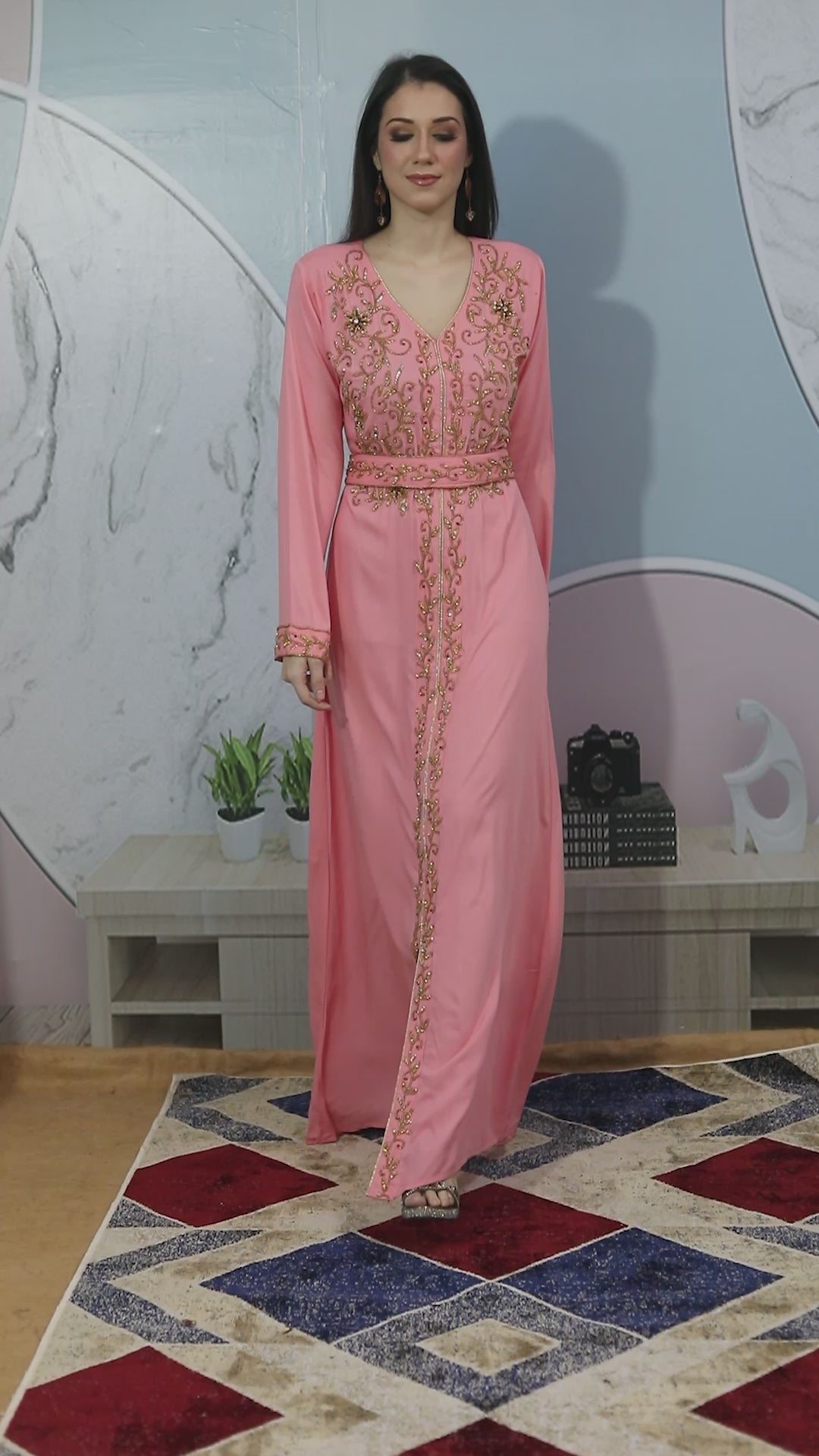 Charger et lire la vidéo dans la visionneuse de la Galerie, Designer Karakou Jalabiya Evening Dress Caftan Prom Gown
