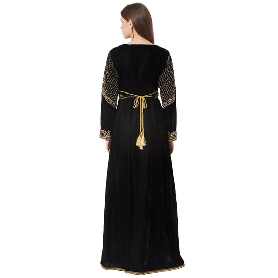 Load image into Gallery viewer, Designer Takchita Caftan Black Velvet Wedding Gown - Maxim Creation
