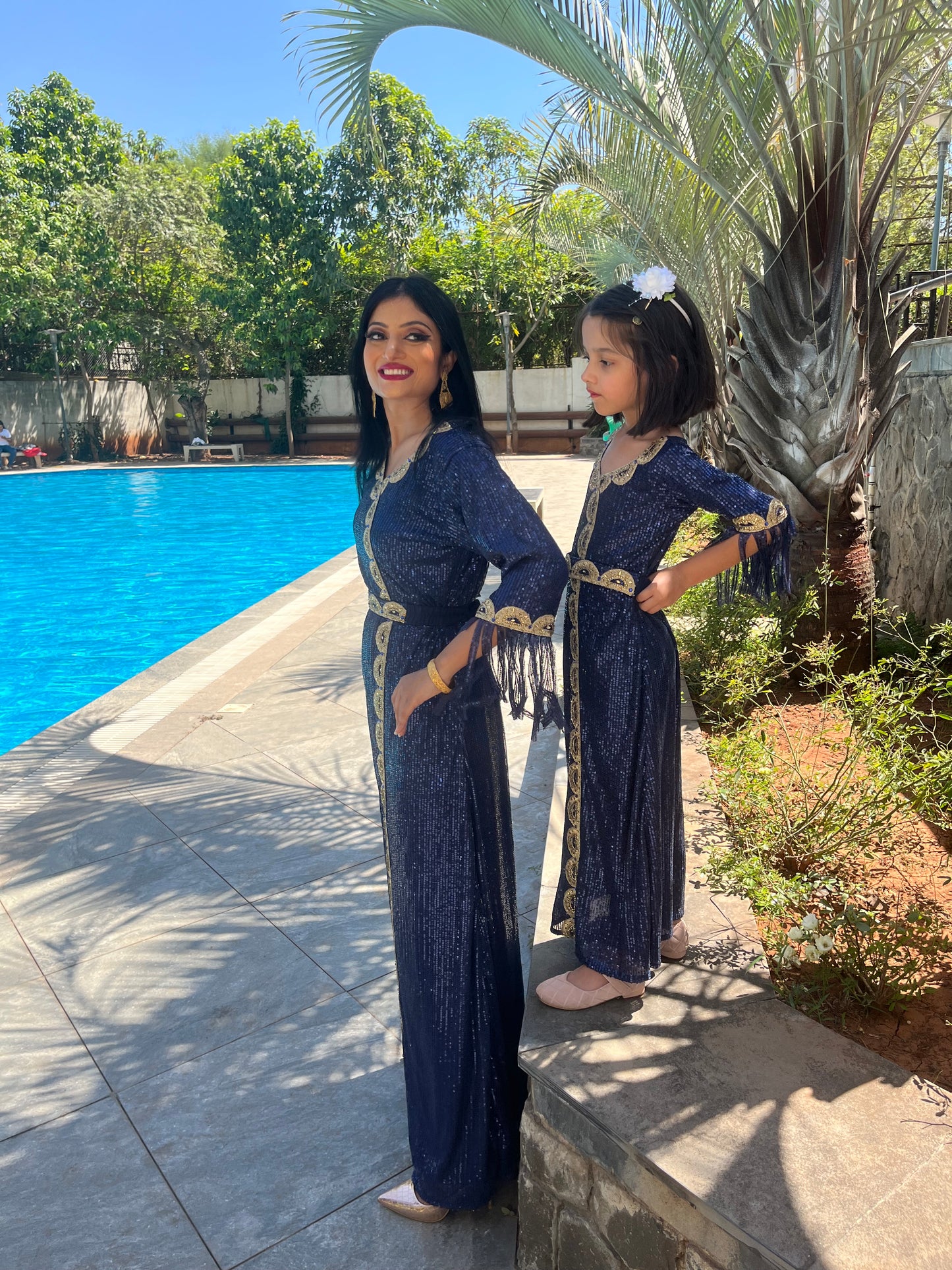 kaftan dress designer Emerald Green Chiffon and Gold Foil Indian The belt creates the illusion of a smaller waist beautiful kaftan lonng silk kaftan